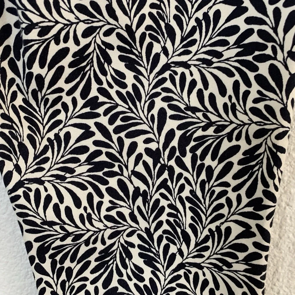 J Crew Midrise Toothpick Pants Black White Floral Print Size 29‎